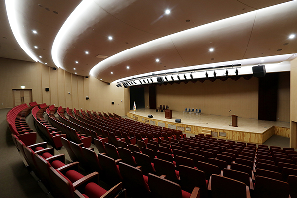 T1 경기장과 대강당(제공: 태권도진흥재단)